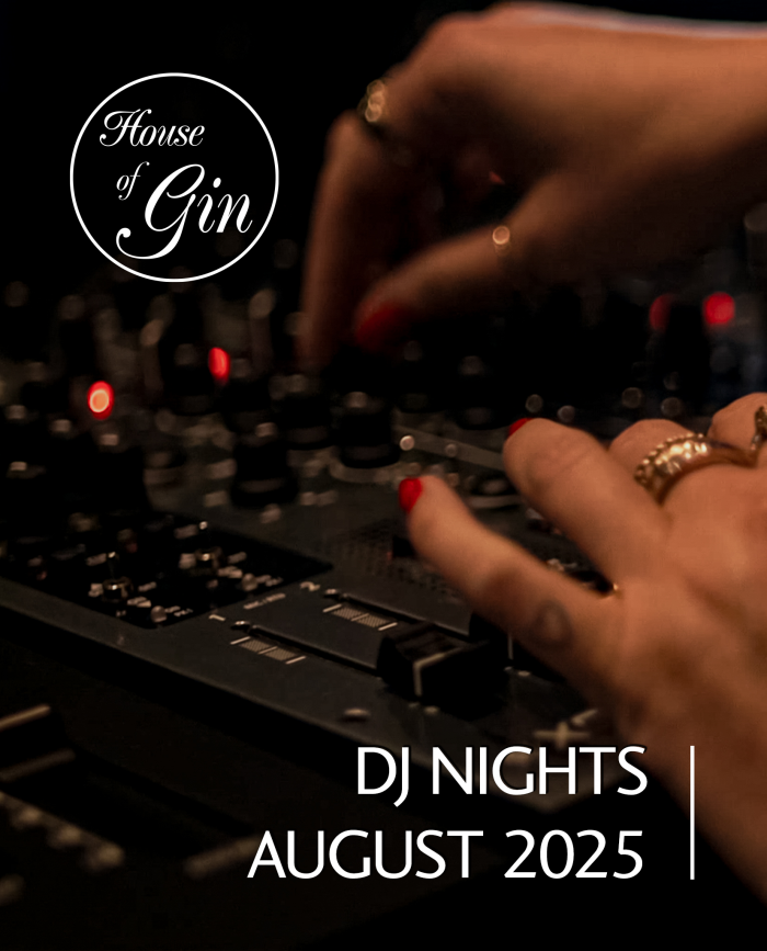 House of Gin Berlin – DJ line-up for August 2025 with live music and cocktails in an atmospheric bar setting.